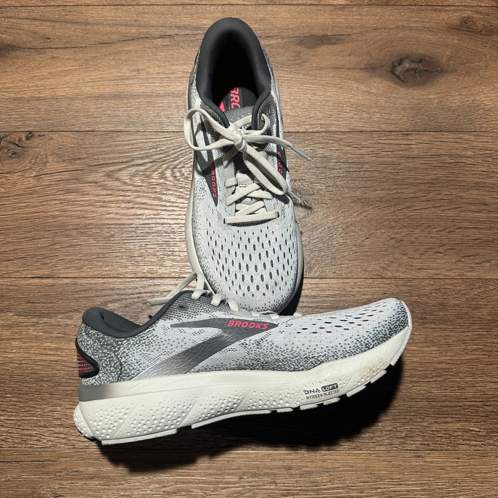 Brooks Ghost 16 Grey White Pink Running Shoes Womens 8.5 1204071B006